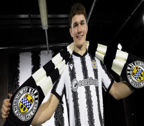 後賽選手爭,相追逐芬尼,史密斯,Pg电子,pocket,game,Pg电子官网,Pg电子试玩模拟器官网,Pg电子试玩模拟器下载,Pg电子APP